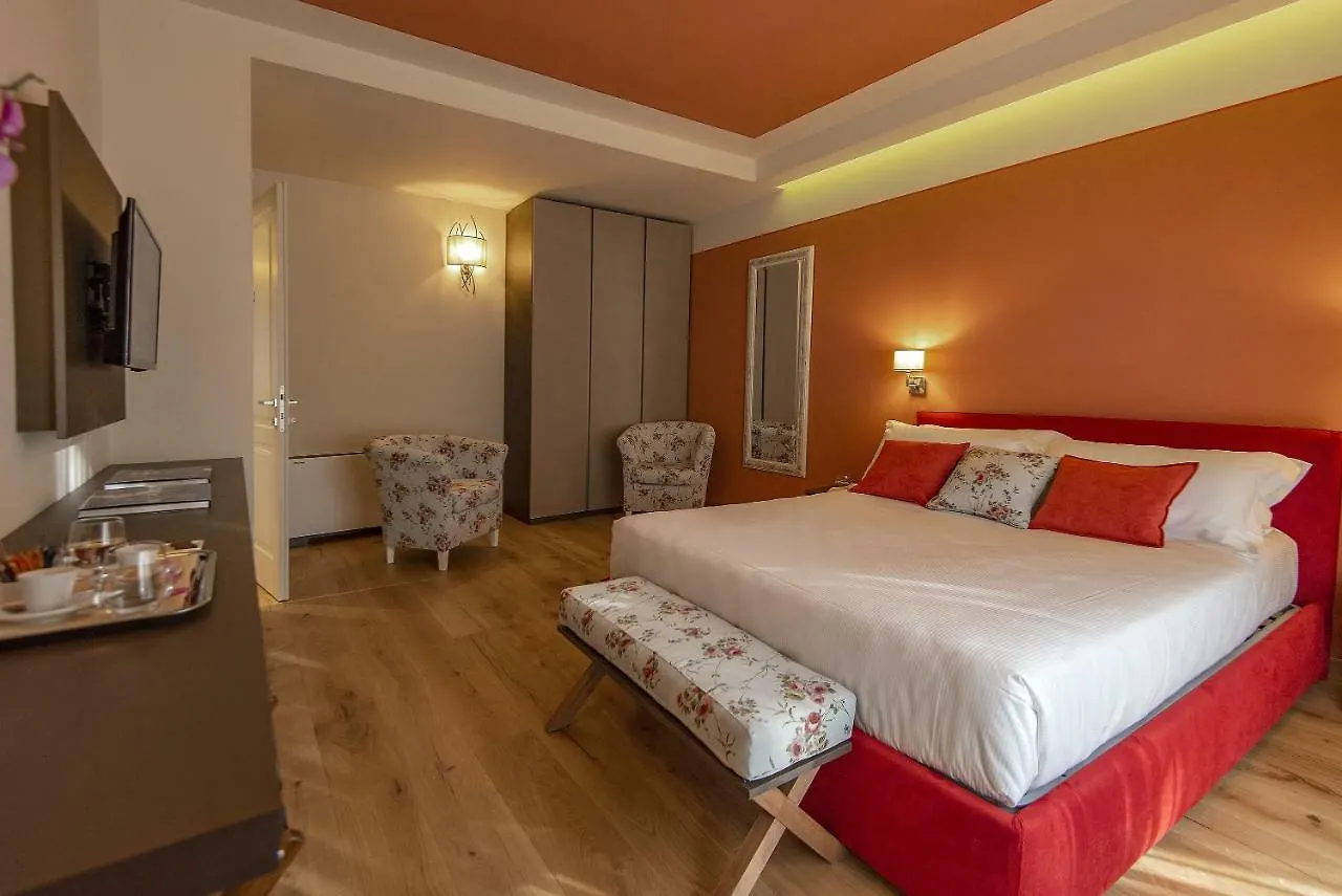 Resort 37 Rignano Sull Arno 3*,  Italy